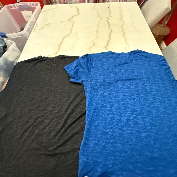 Reebok Men's Black and Blue Tees - Picture 2 of 4